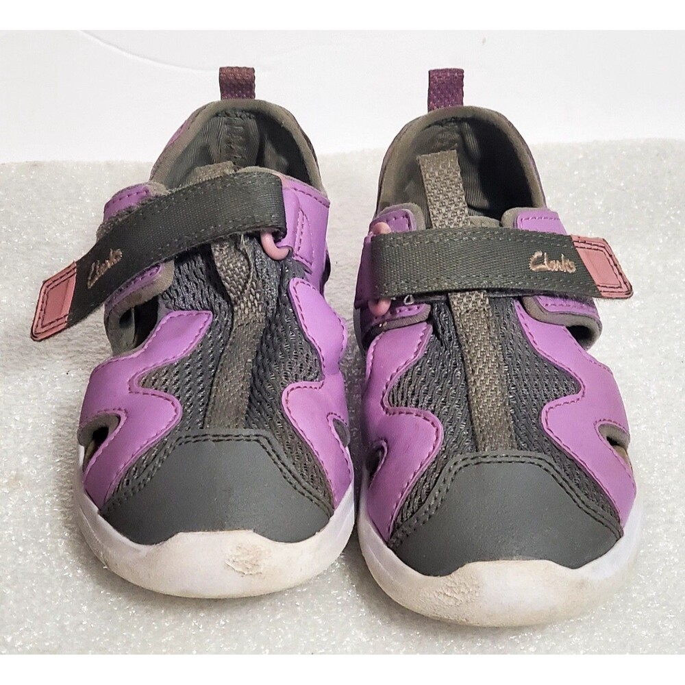 Clarks toddler sandals size 8.5 preowned purple and grey sandles
